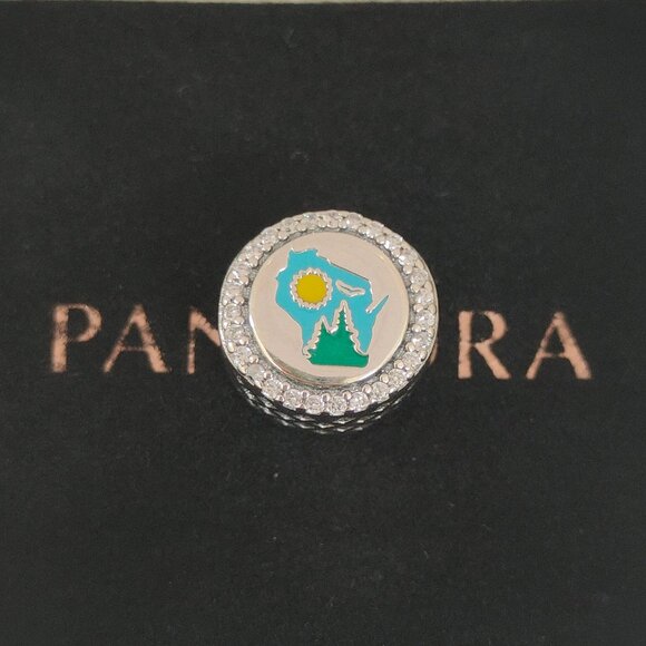 Pandora Wisconsin Green Bay Charm Bead Travel Destination S925 Silver with box - Picture 1 of 6